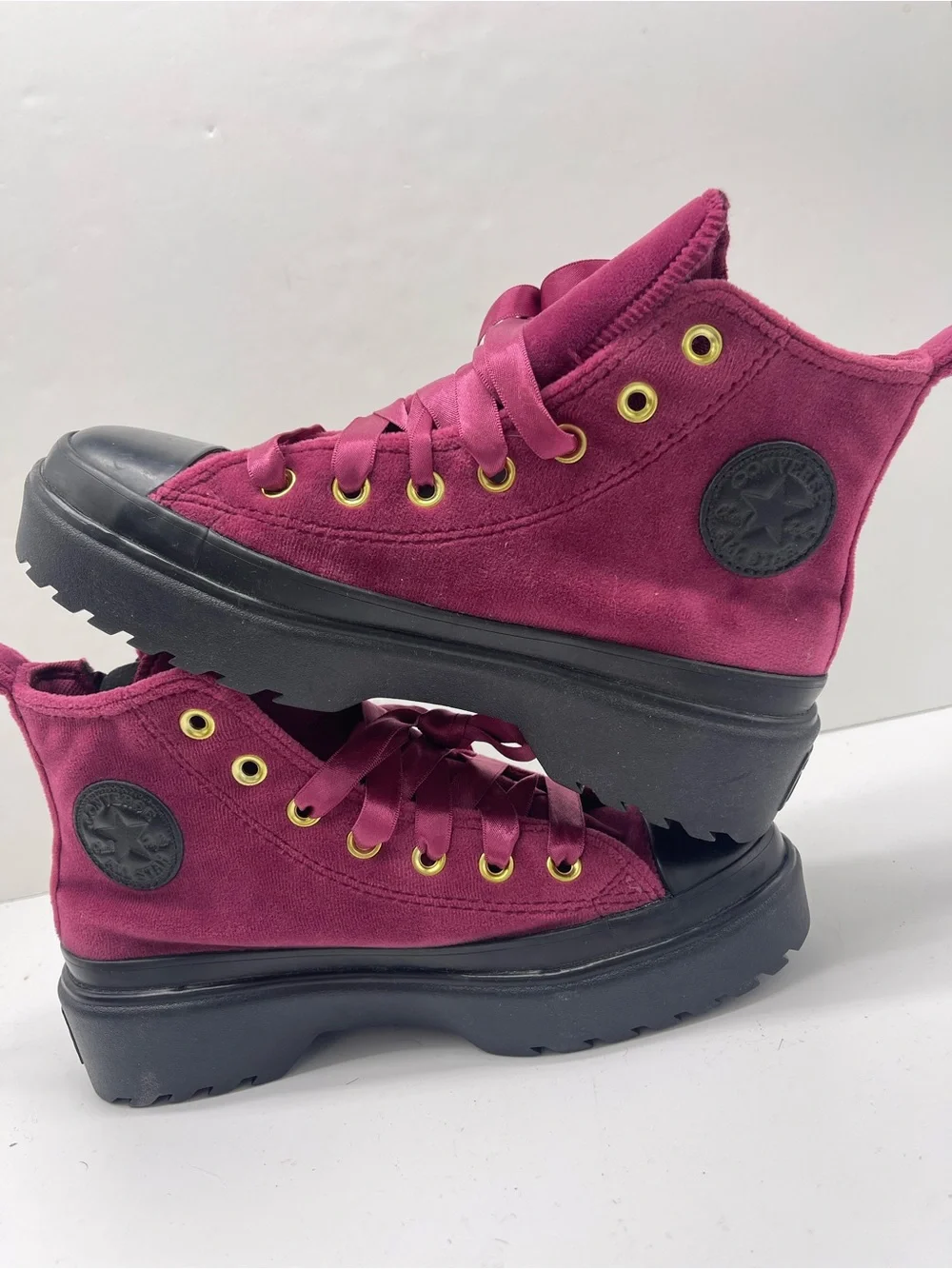 Converse WMNS A05442C CTAS LUGGED LIFT H LEGEND BERRY/BLACK/BLACK Sneakers